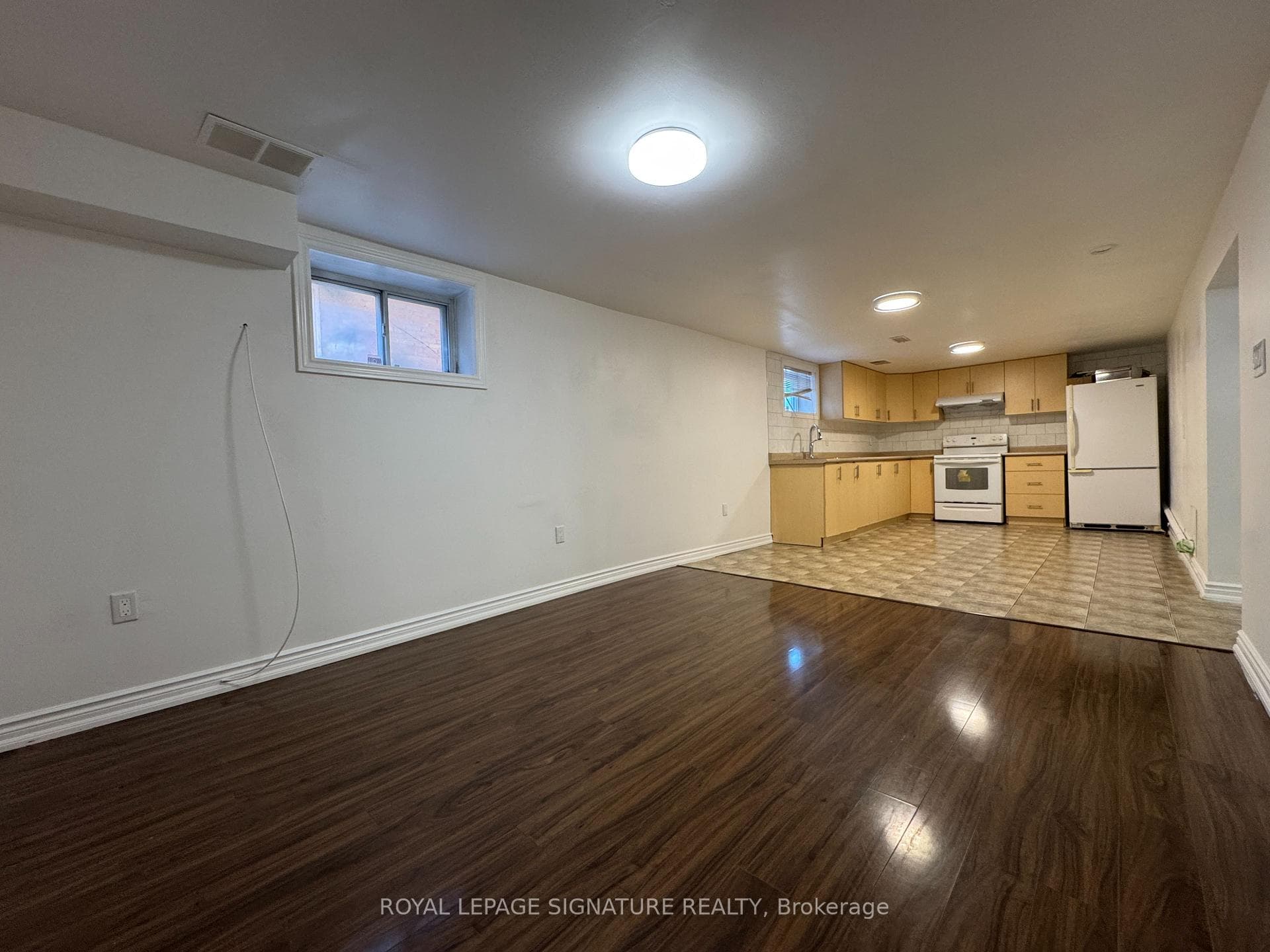 130 Budea Crescent Unit Bsmt photo 5