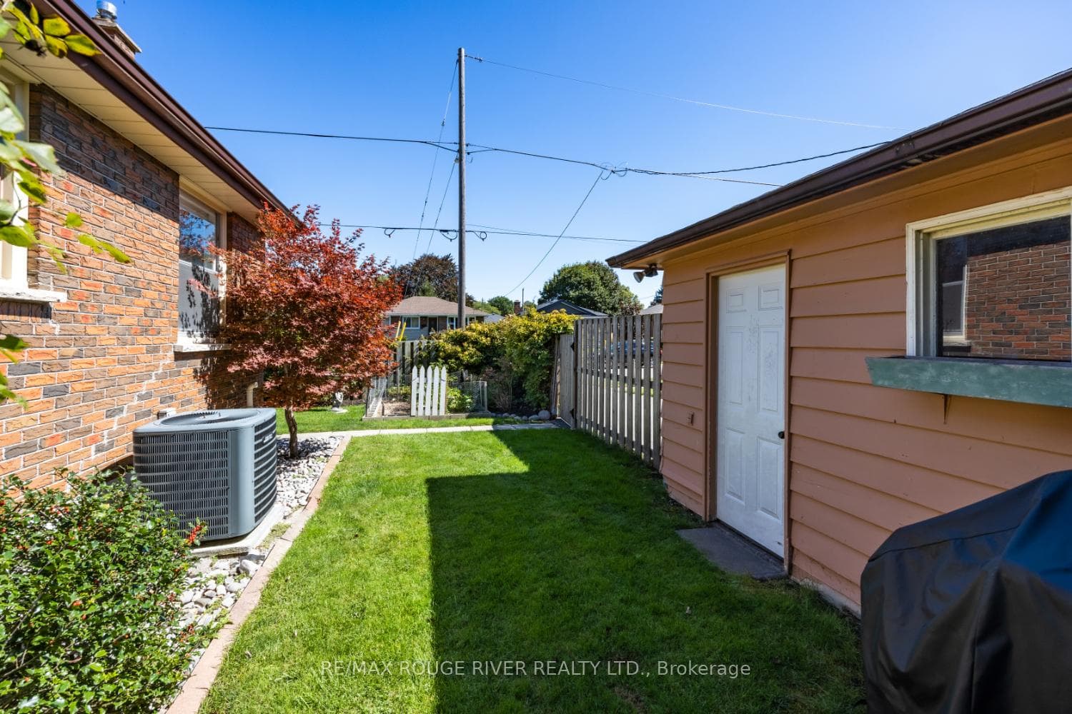 725 Eastbourne Avenue photo 36