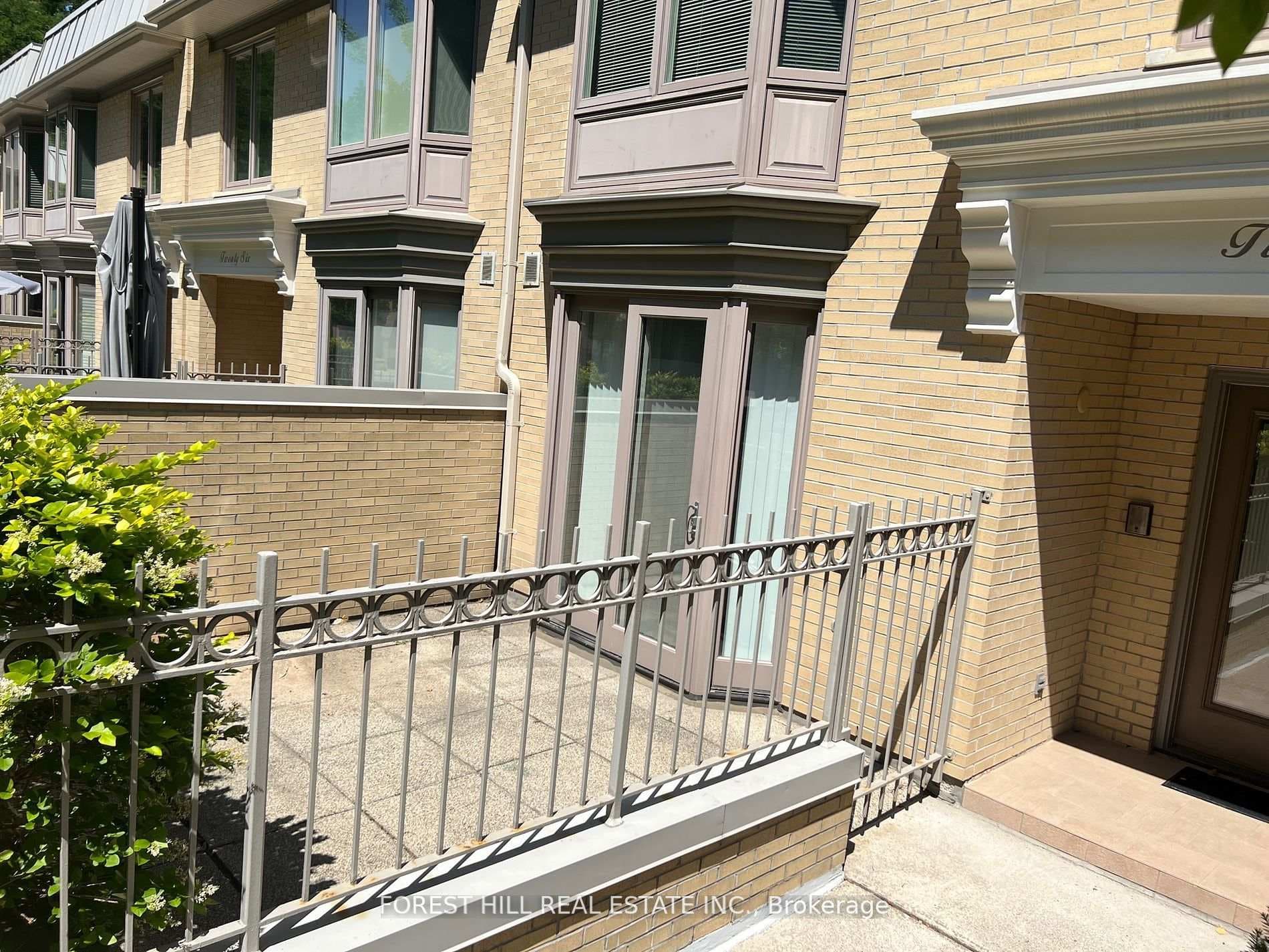 25 Lower Village Gate photo 7