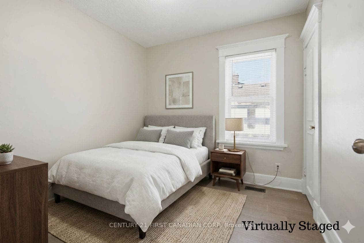 Virtually Staged
