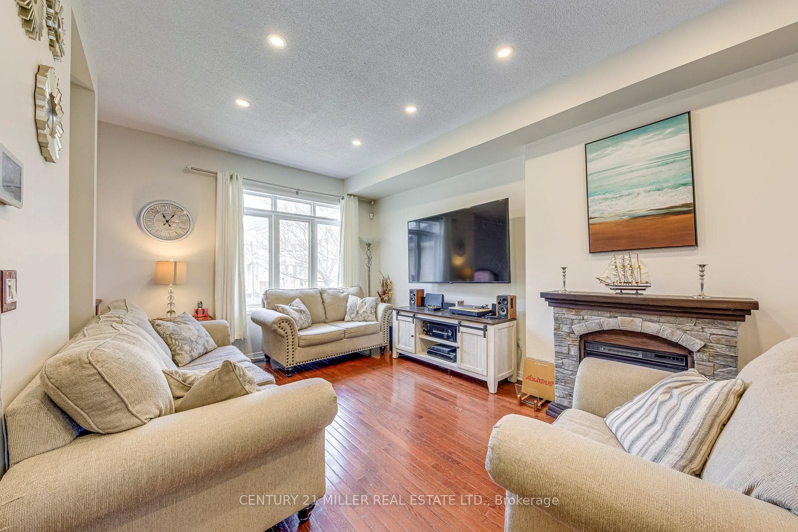 3117 Joel Kerbel Place photo 5