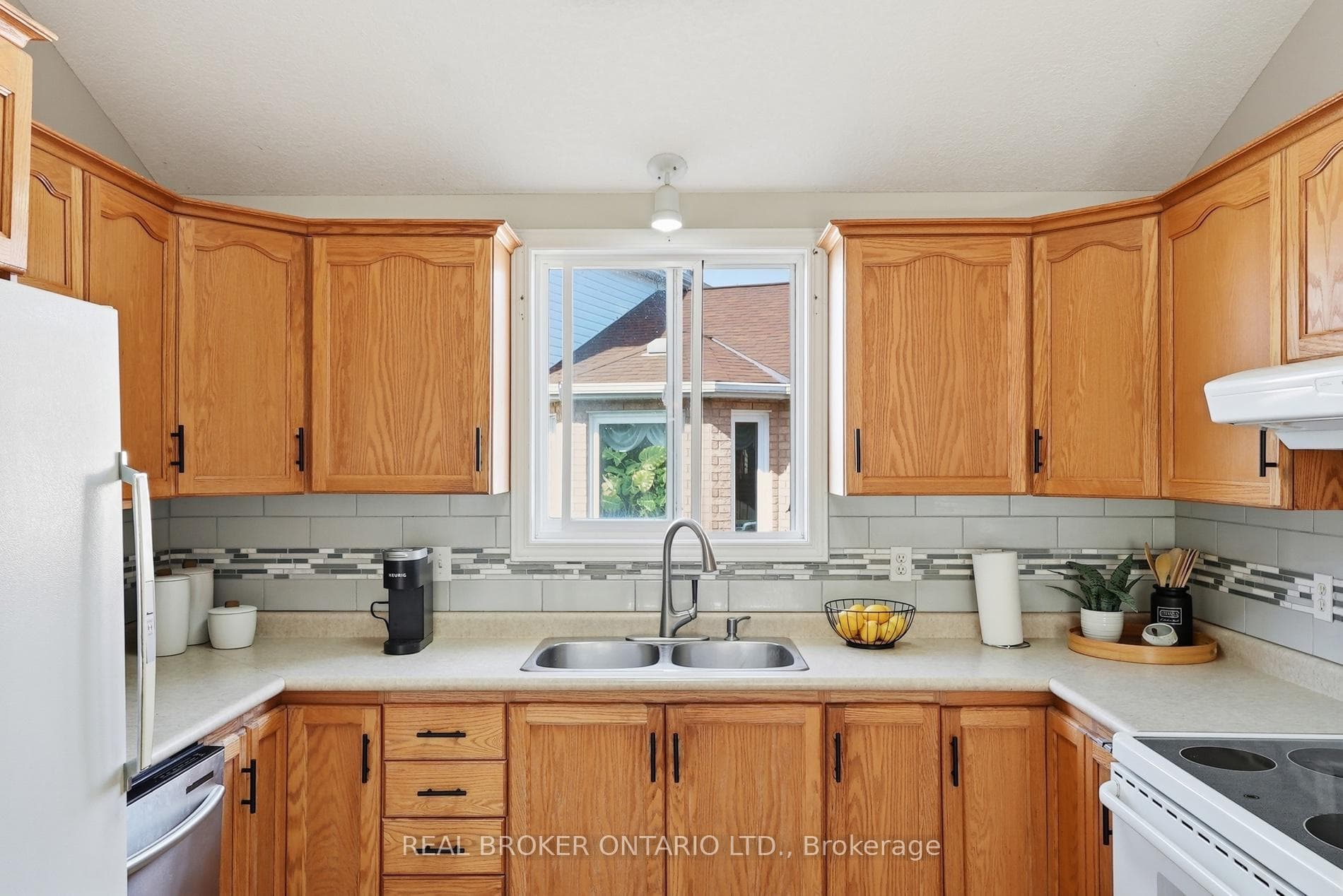 26 Kelly Court photo 12