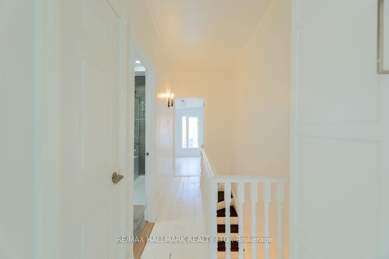 40 Allen Avenue photo 15