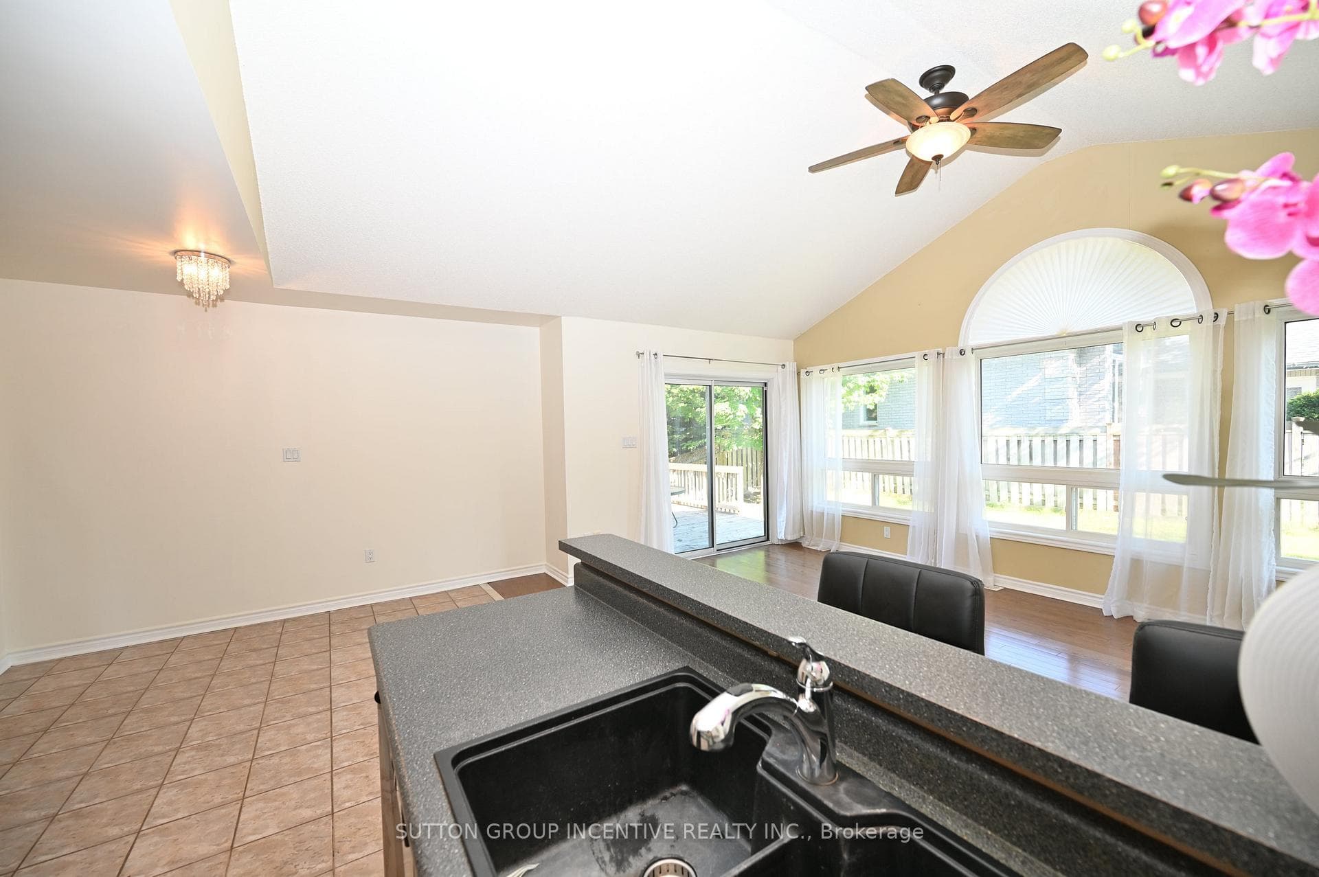 58 Bloxham Place photo 11