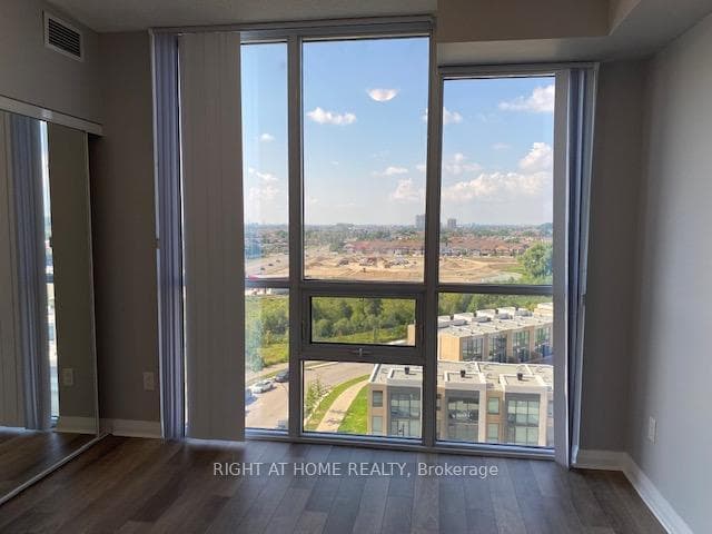 5025 Four Springs Avenue Unit 807 photo 8