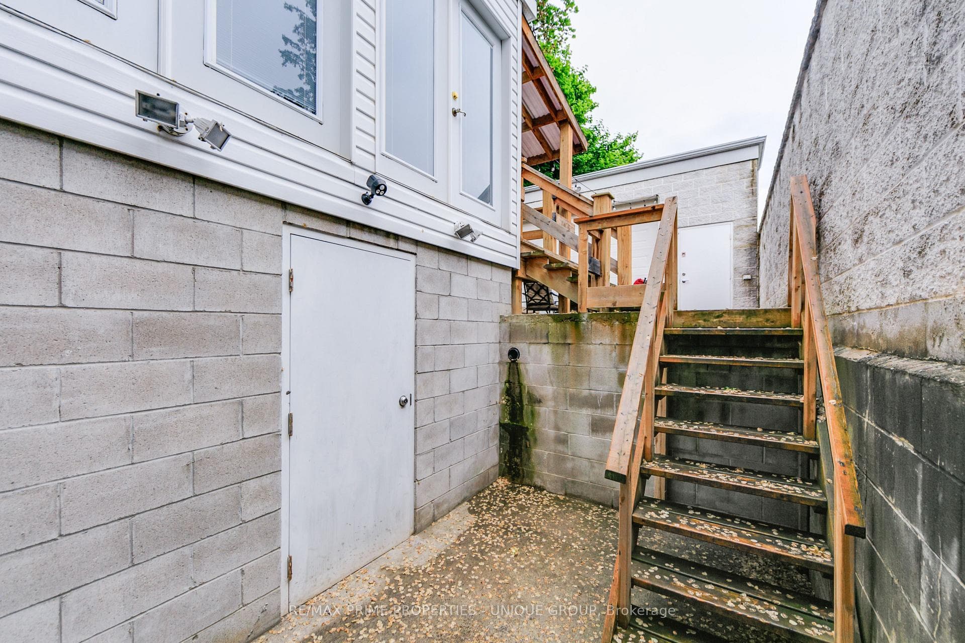 59 Coleman Avenue photo 38
