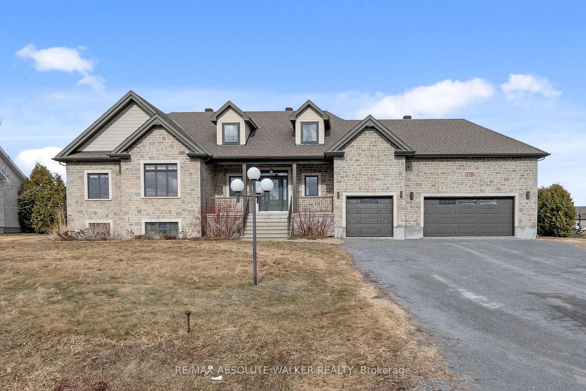 5617 Maklynne Way photo 1