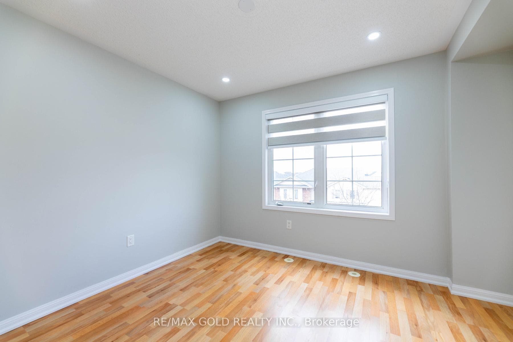 909 Hasselfeldt Heights photo 33