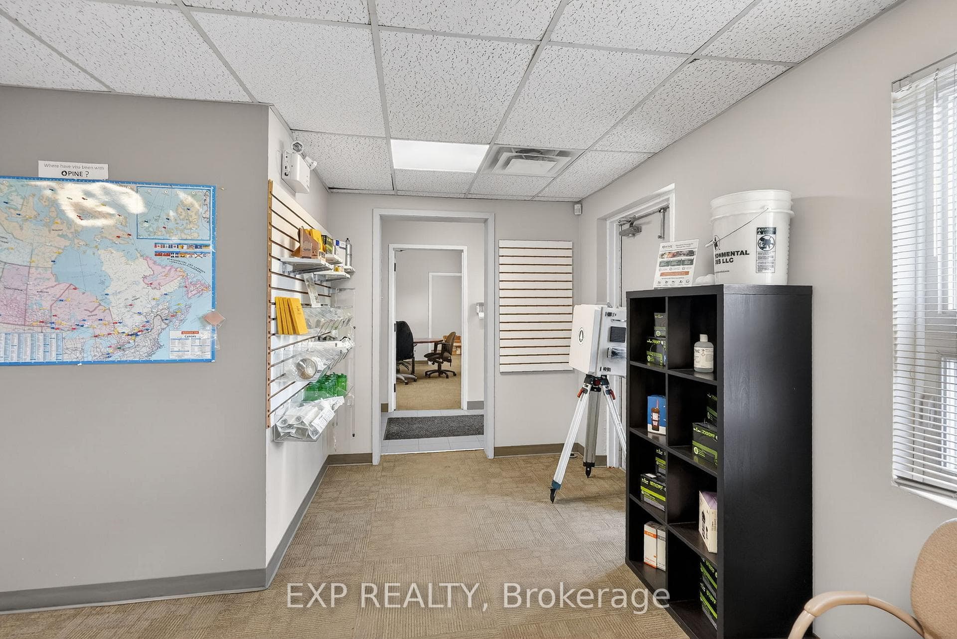 159 Colonnade Road photo 10
