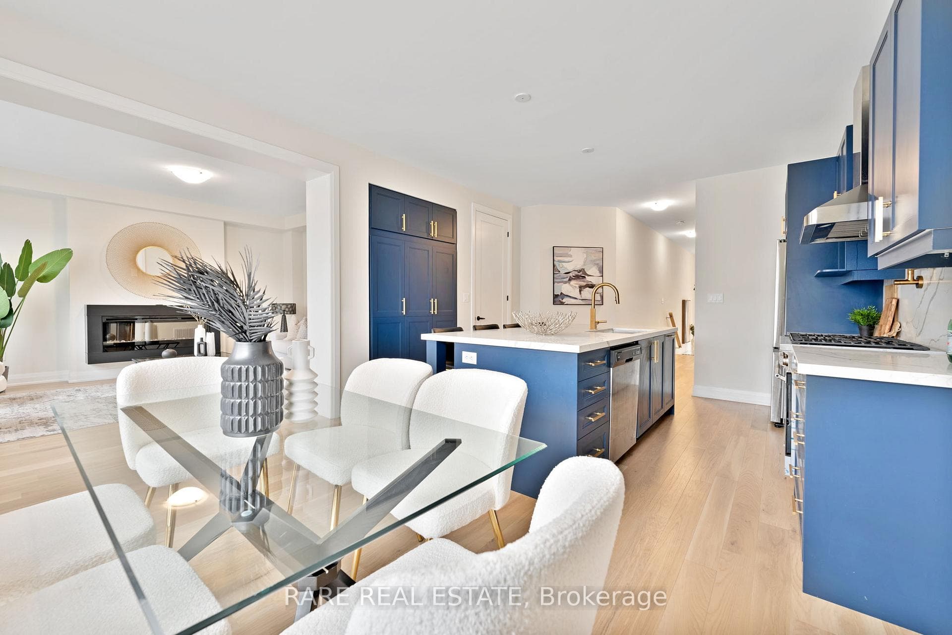 1156 Skyridge Boulevard photo 12