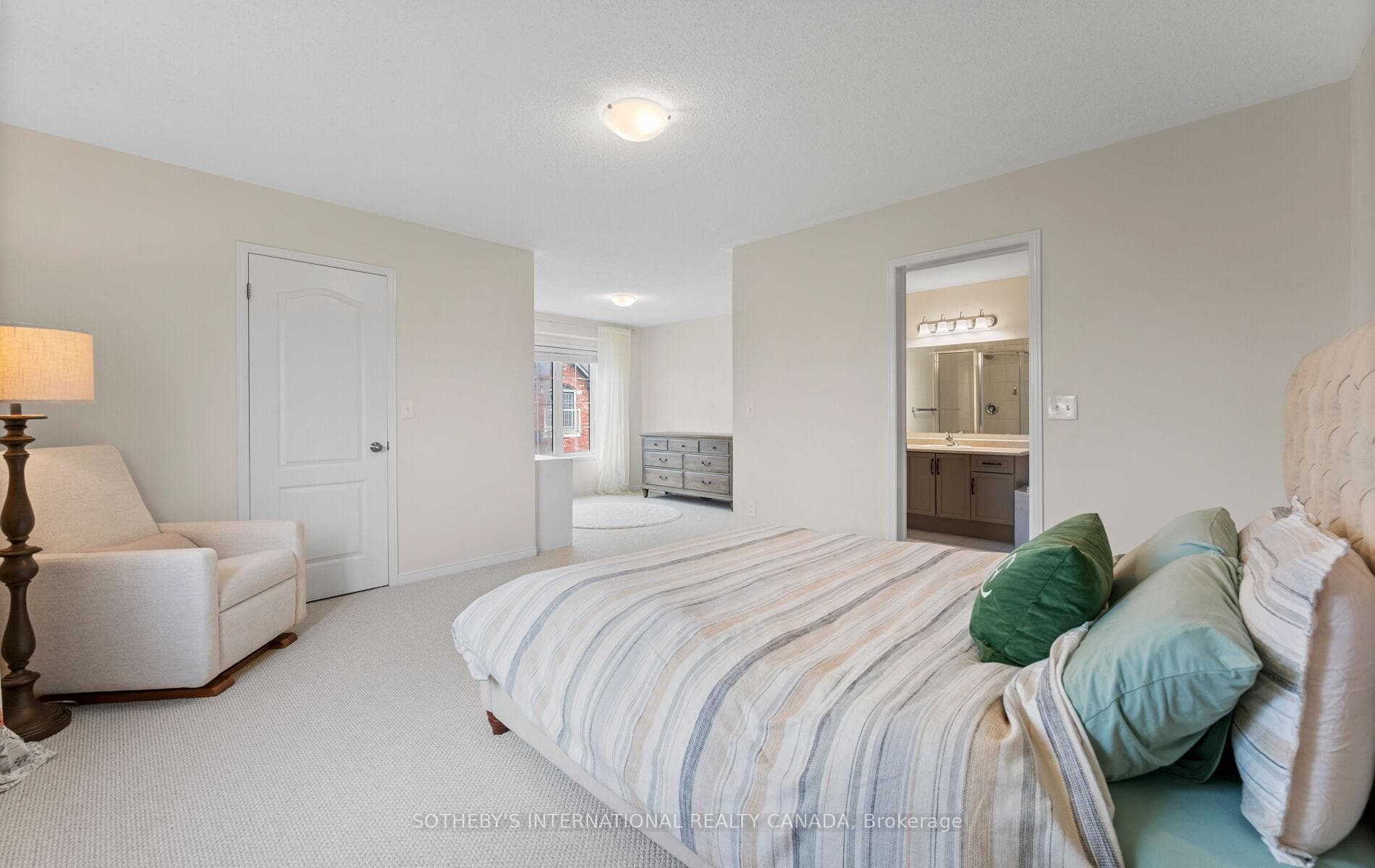 745 Farmstead Drive Unit 21 photo 25