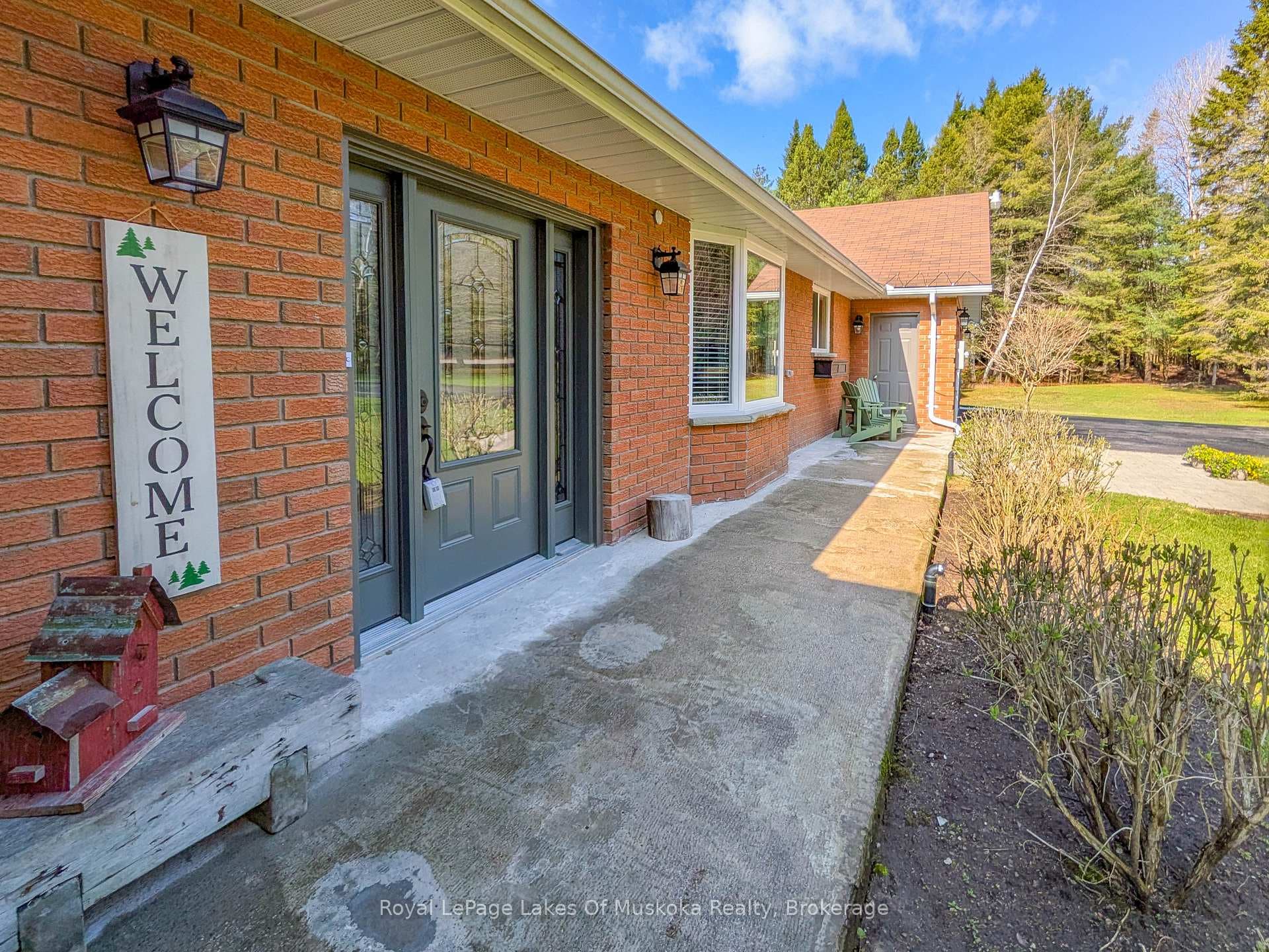 87 Laneige Avenue photo 6