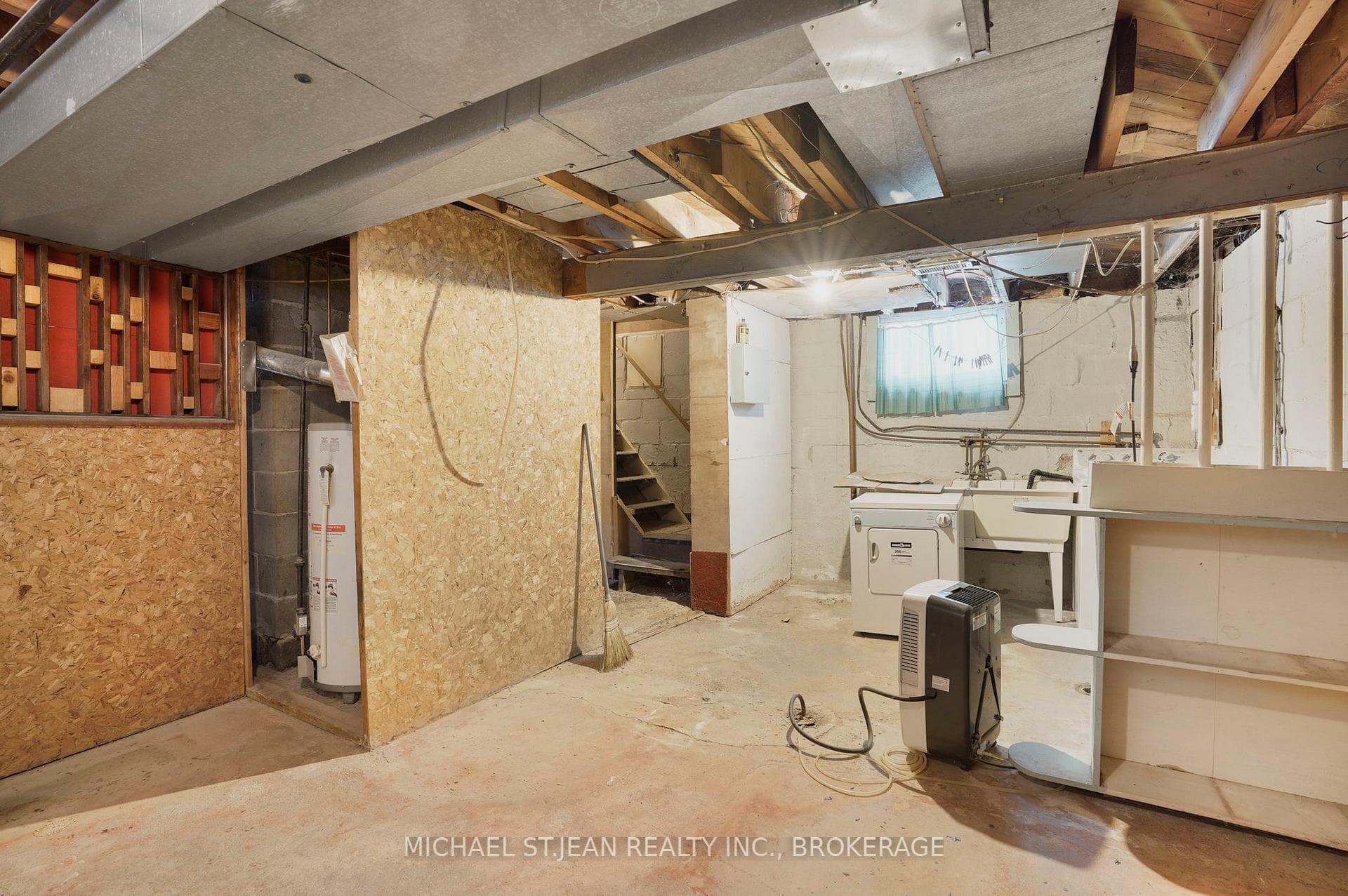 188 East 23rd Street photo 31