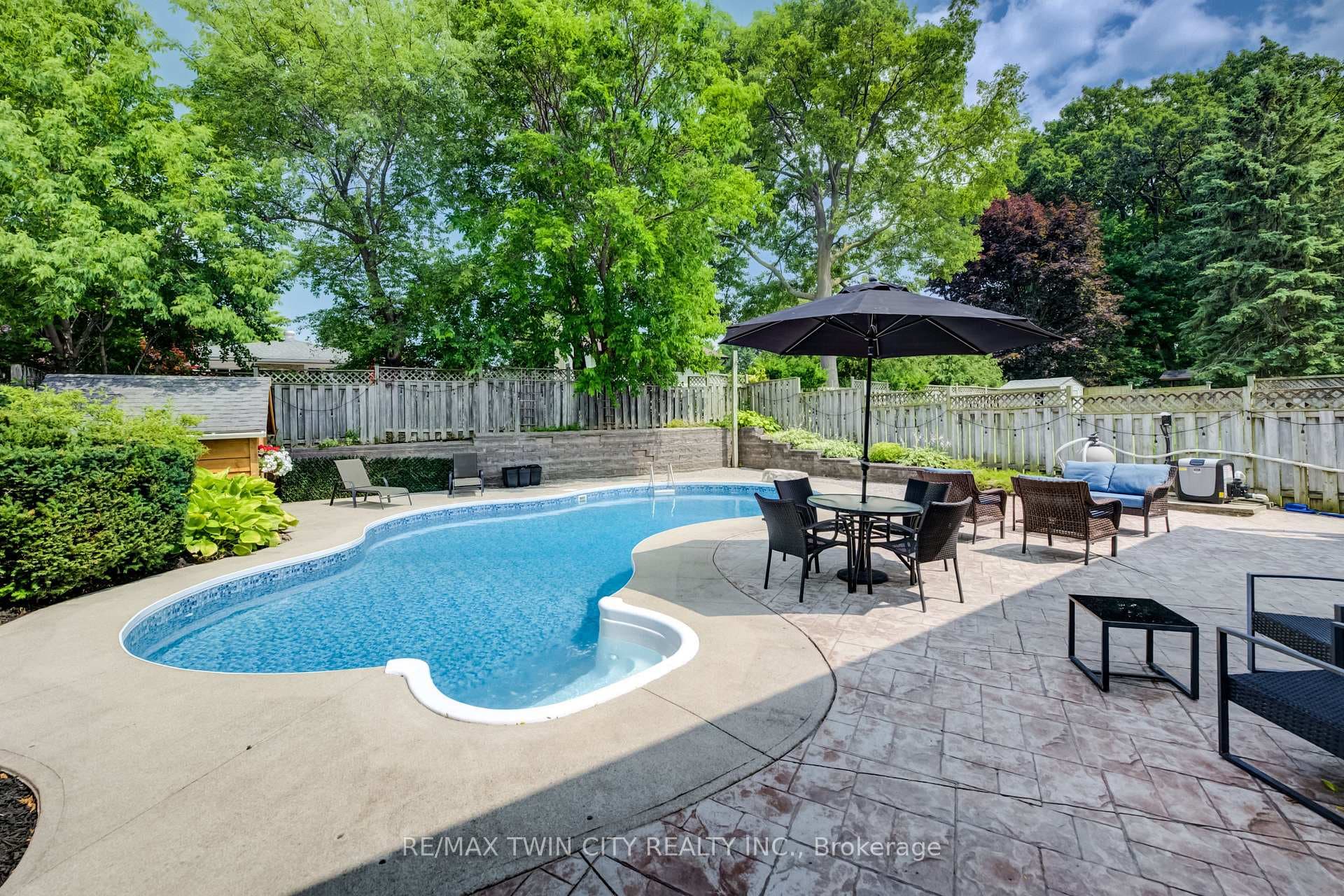 292 Grand Ridge Drive photo 31