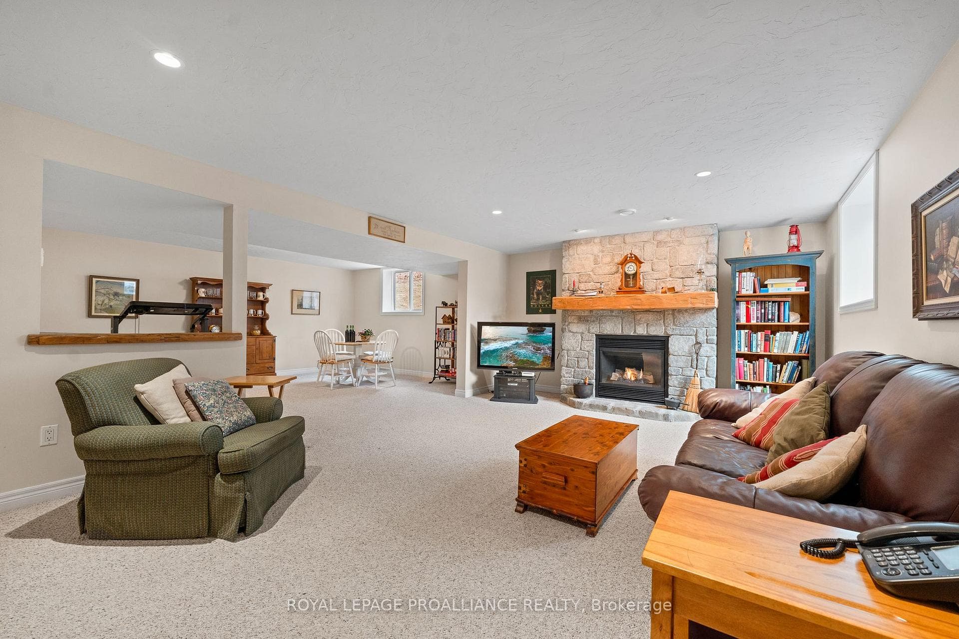 149 Whispering Woods Drive photo 17