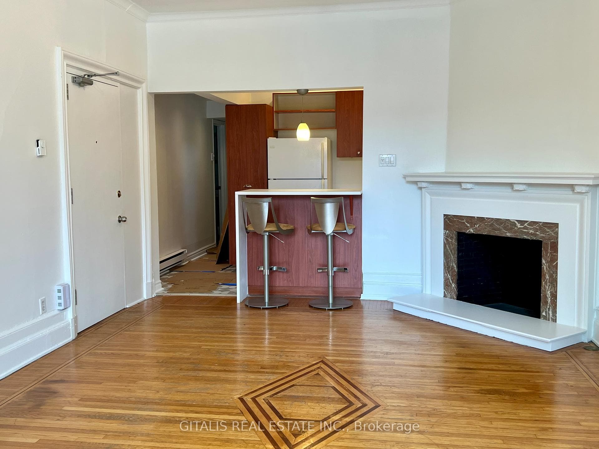 396 Brunswick Avenue photo 3