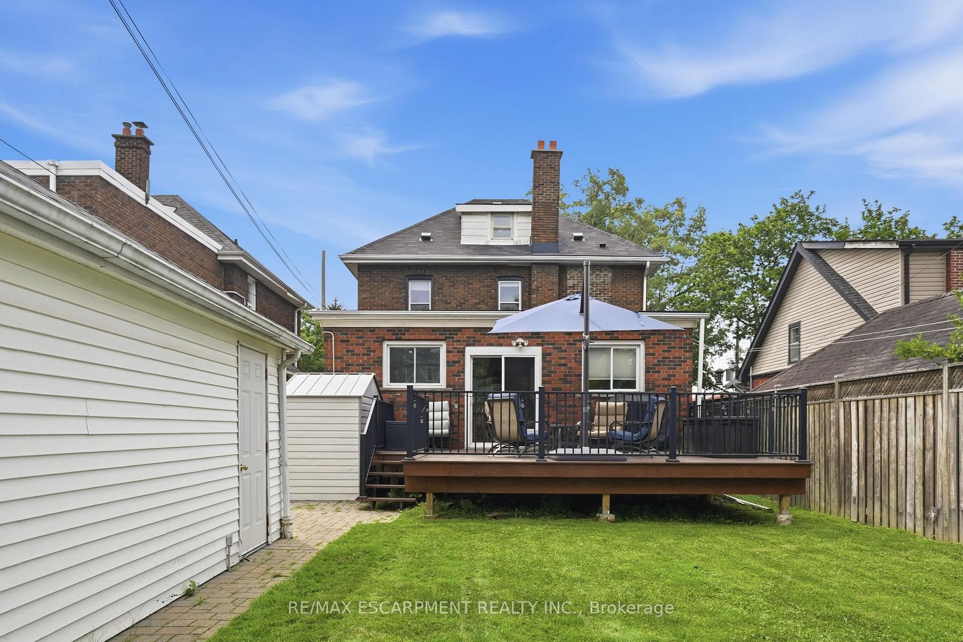 17 Tuxedo Avenue photo 50