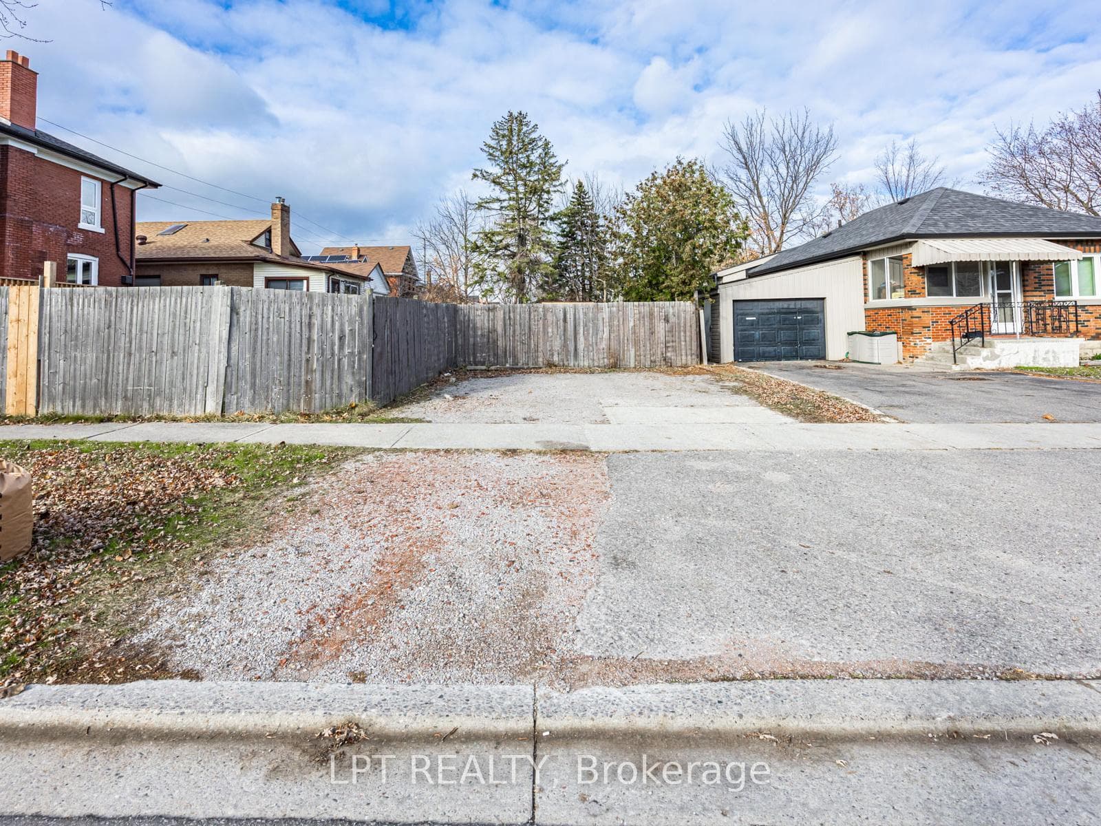201 Ritson Road photo 9