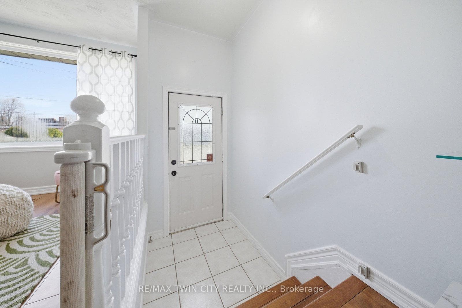10 Clara Crescent photo 16