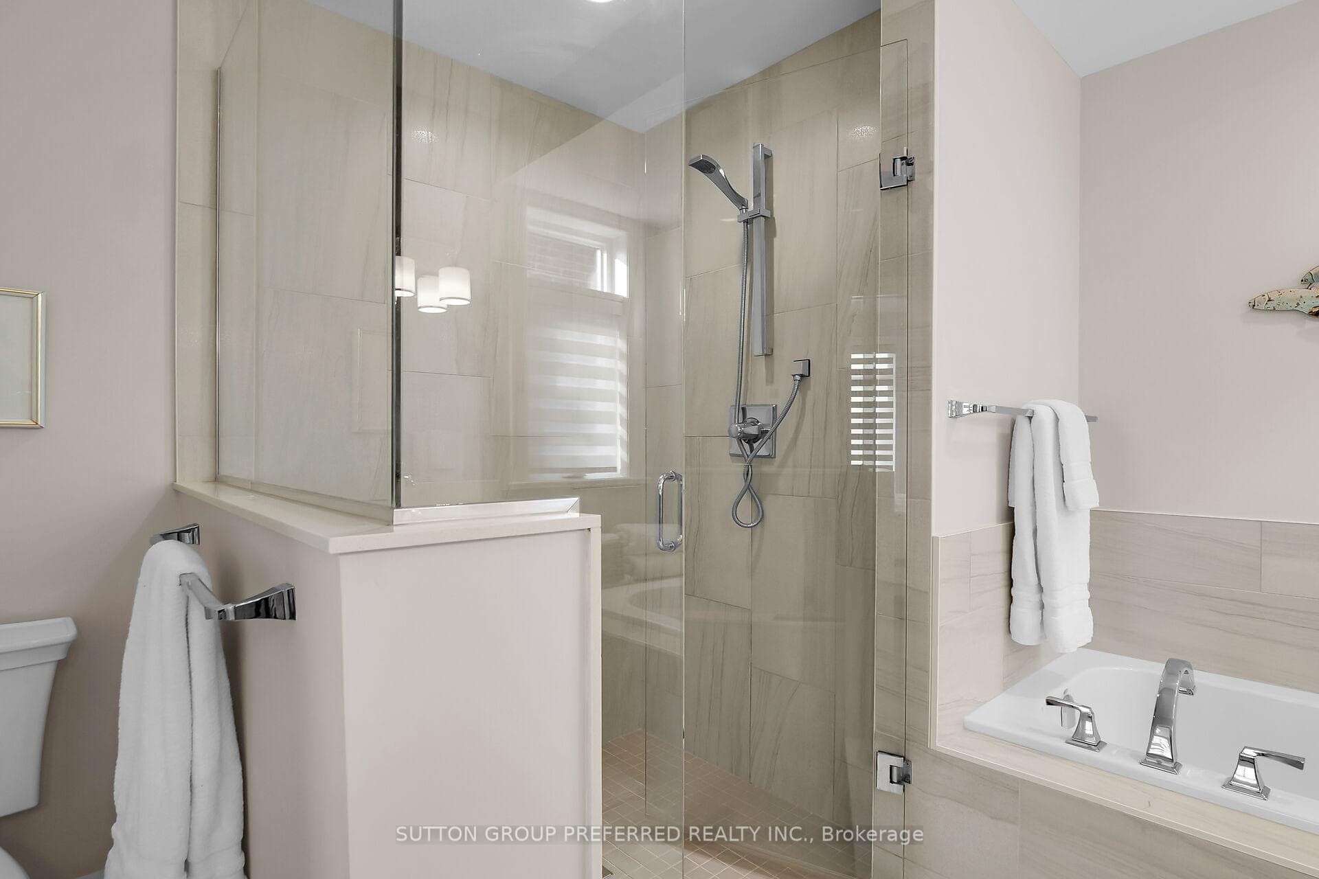 2290 Torrey Pines Way Unit 25 photo 22
