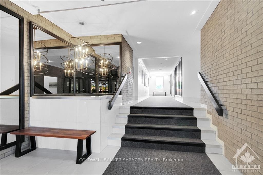 1100 AMBLESIDE Drive Unit 216 photo 3