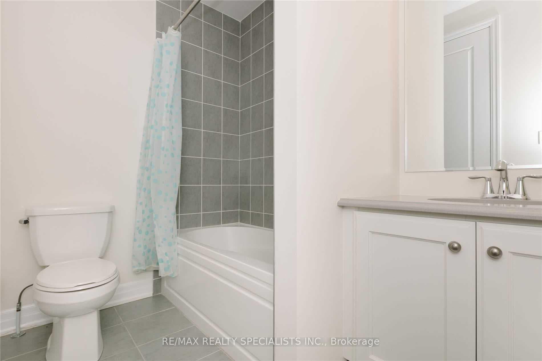 186 POLLY Drive Unit M&2ND photo 26