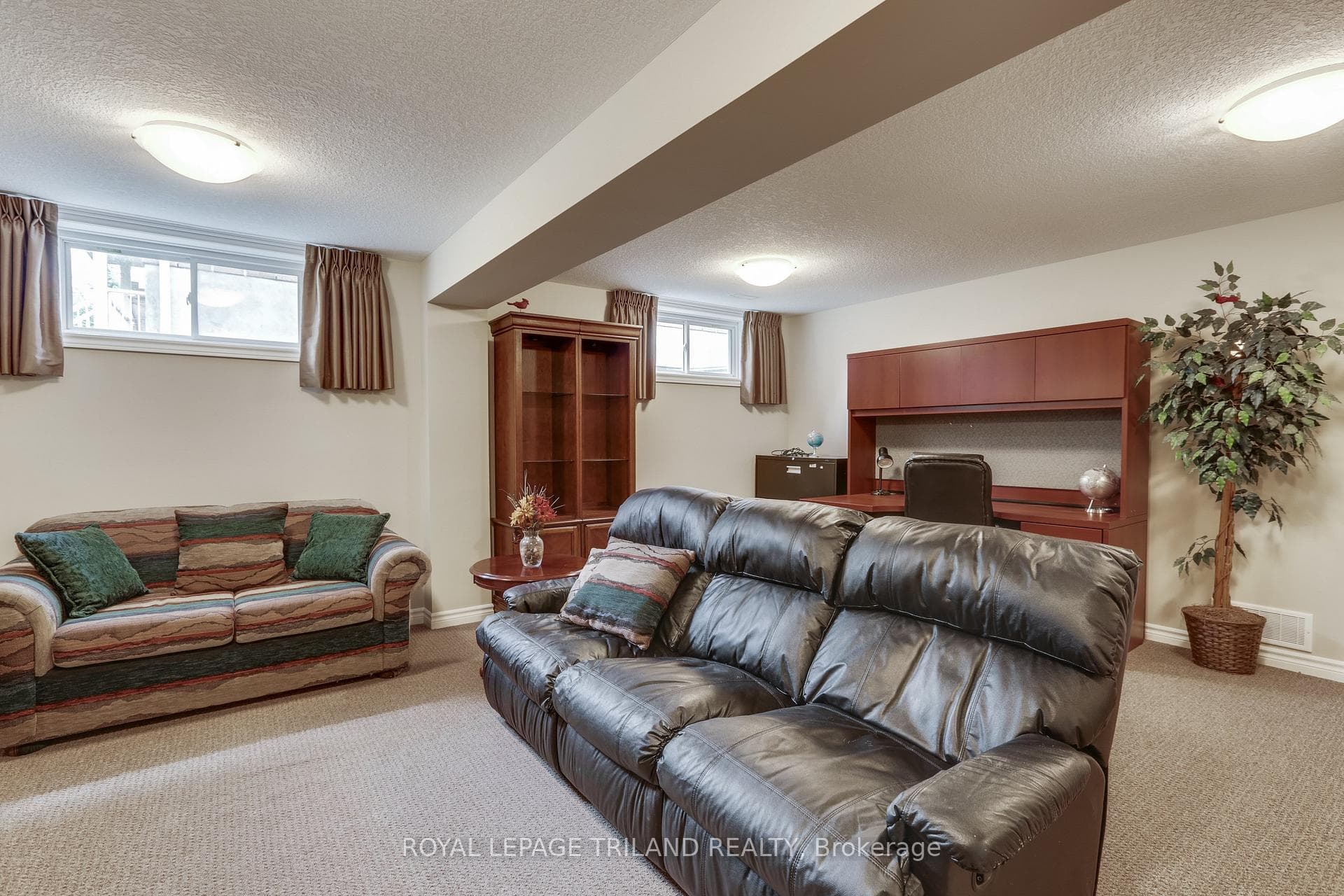 120 SOUTHGATE Parkway Unit 57 photo 26