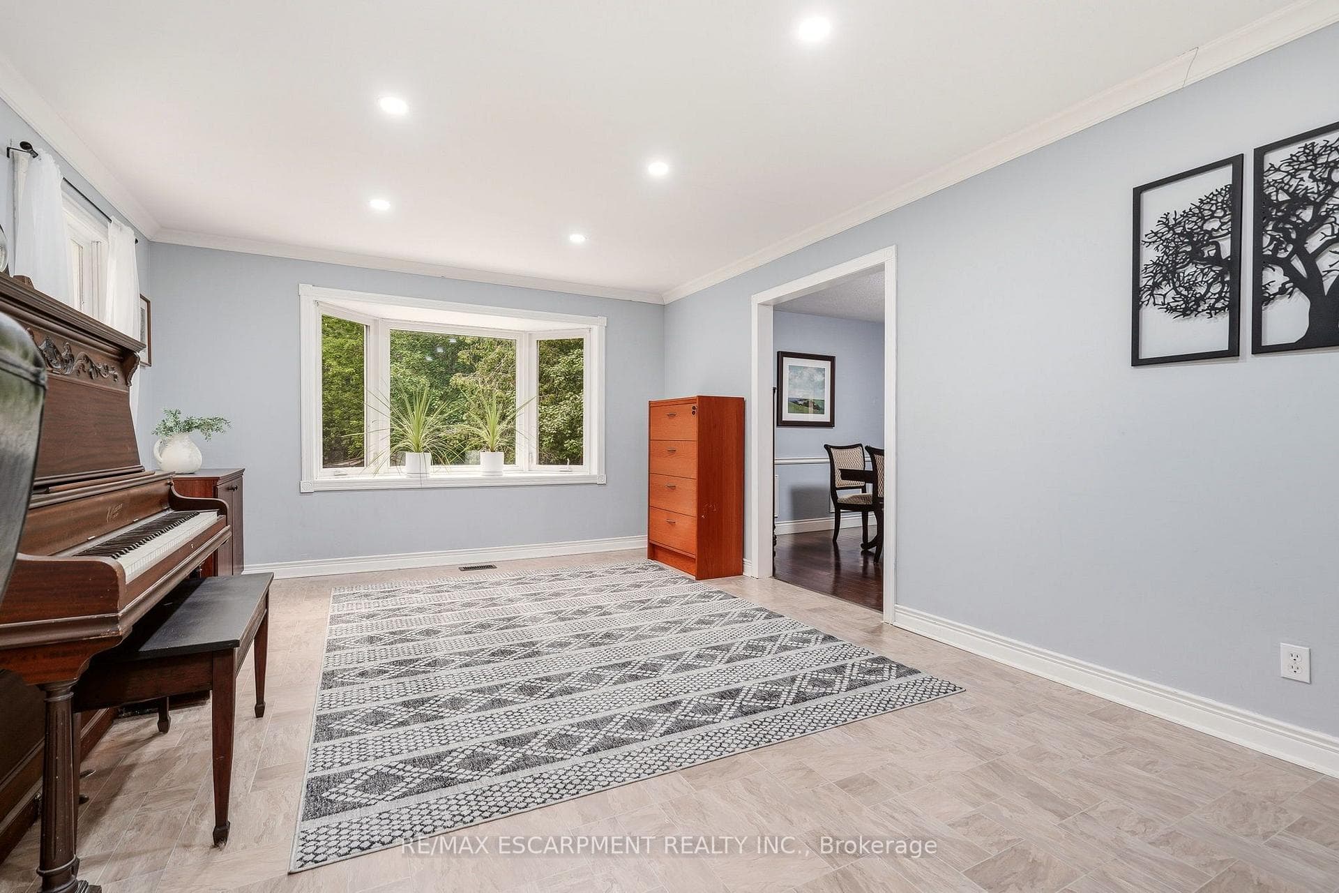 318 10th Concession Road E N/A photo 19