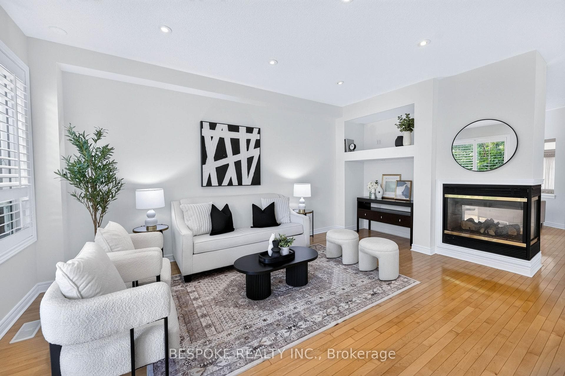 57 Timbercreek Court photo 7