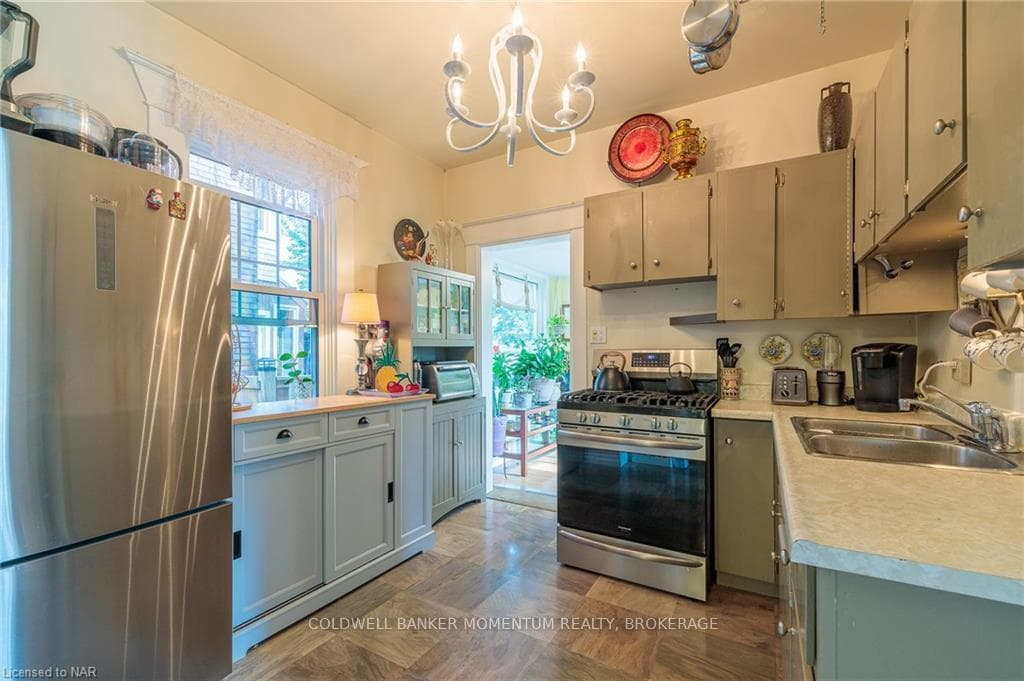189 SUGARLOAF Street photo 20