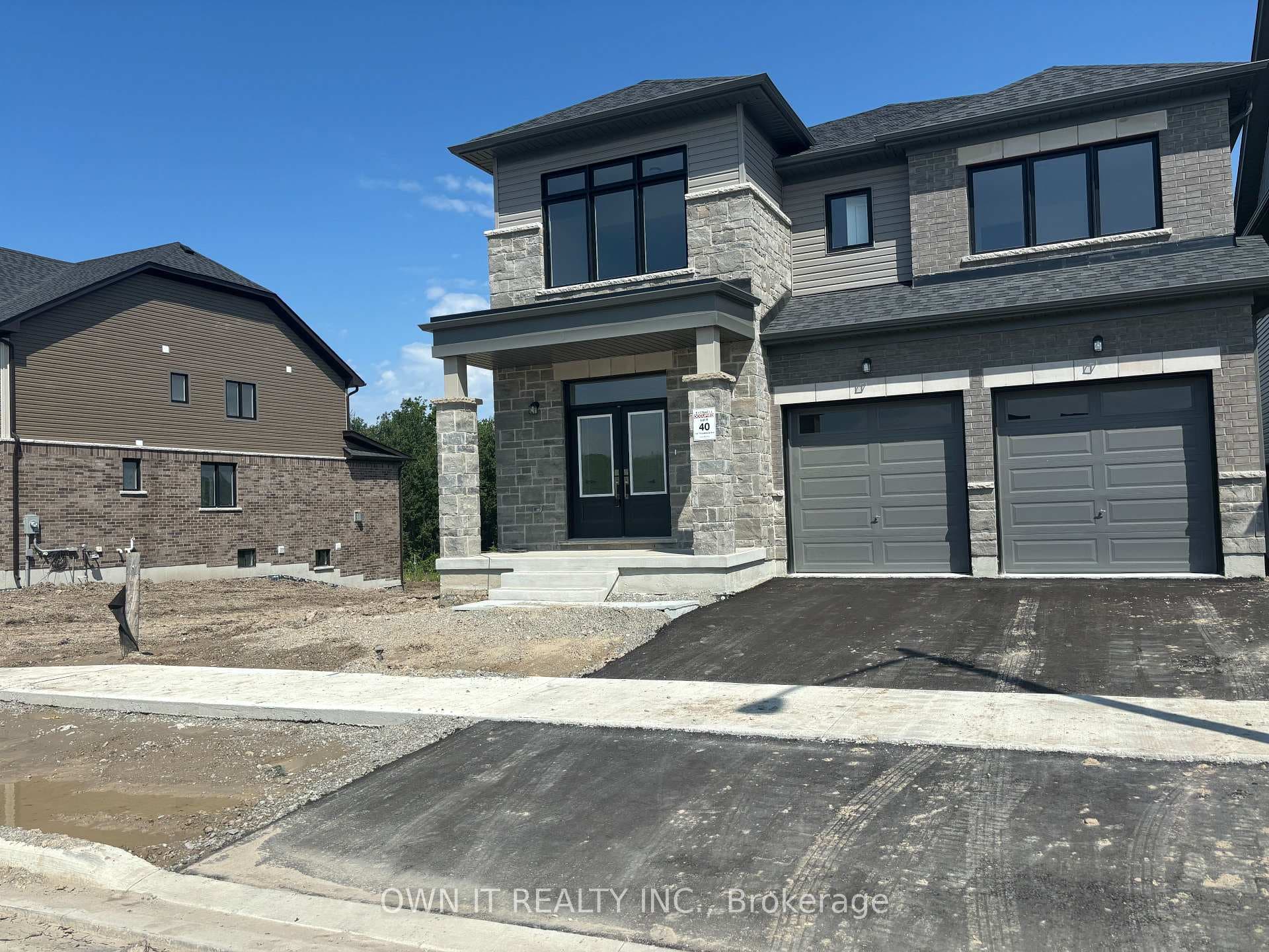 142 Thicketwood Avenue photo 1