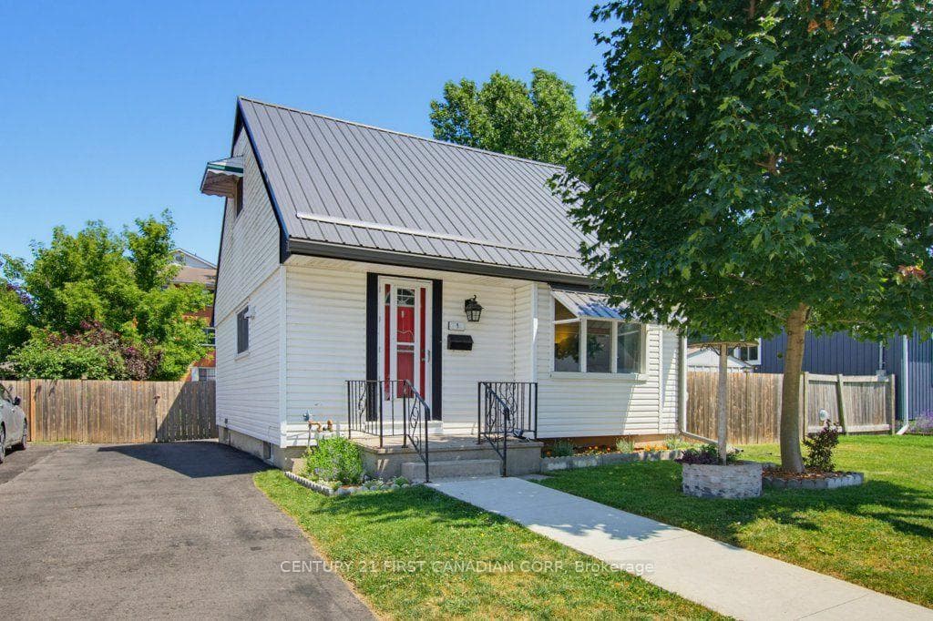 3 Parkside Drive photo 2