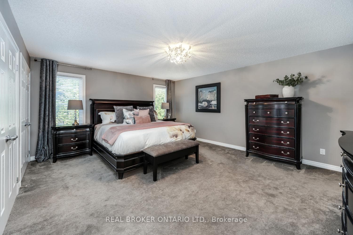 941 Greenleaf Circle photo 23