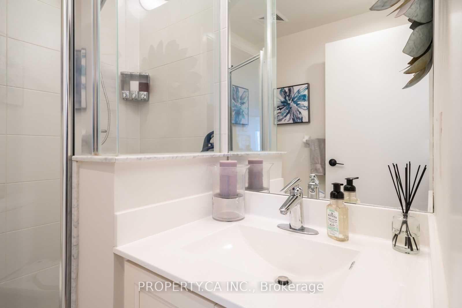 181 Wynford Drive Unit 802 photo 39