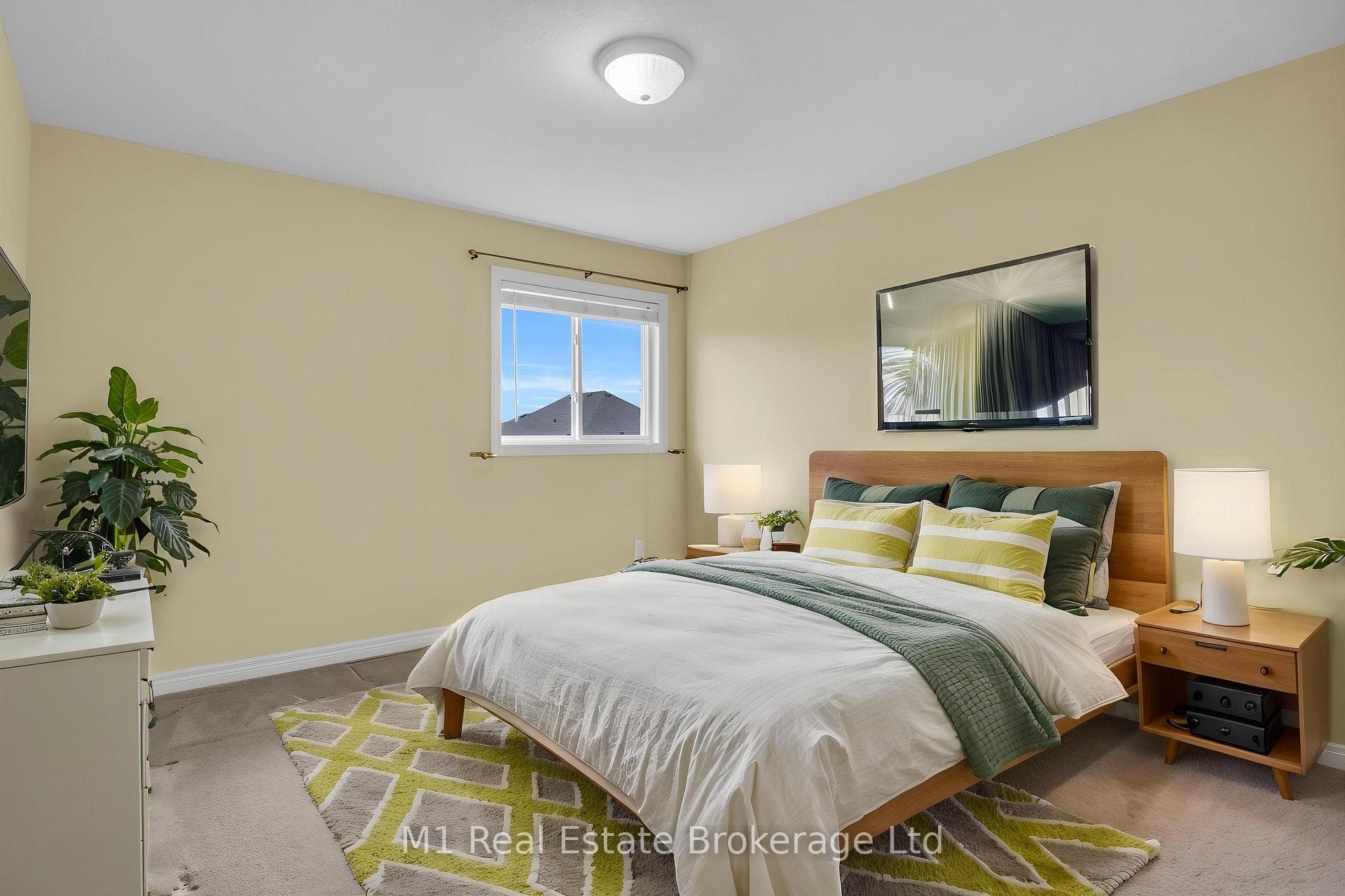 33 Hilltop Road photo 26