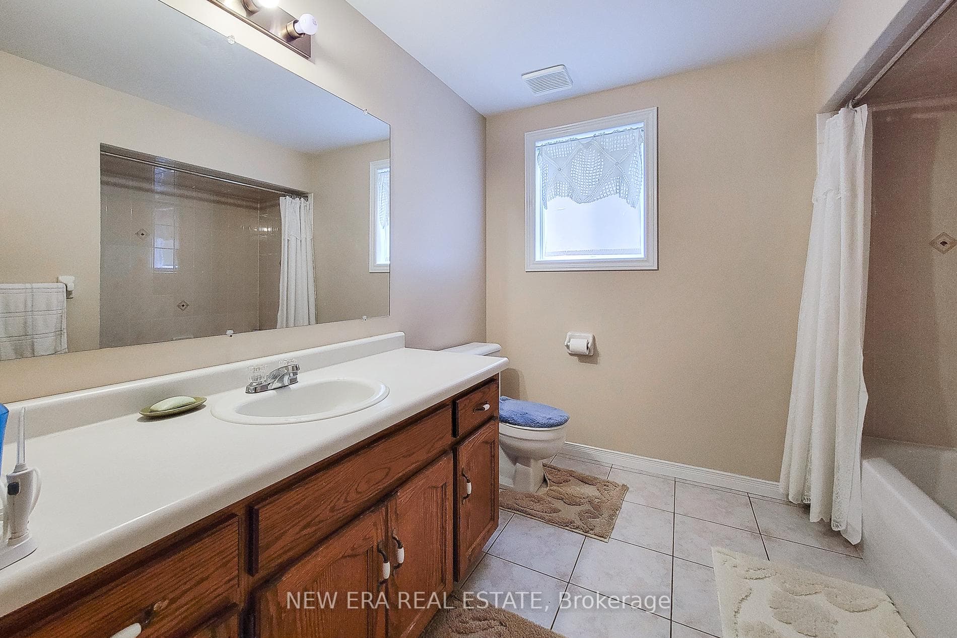 31 Foxmeadow Drive photo 29