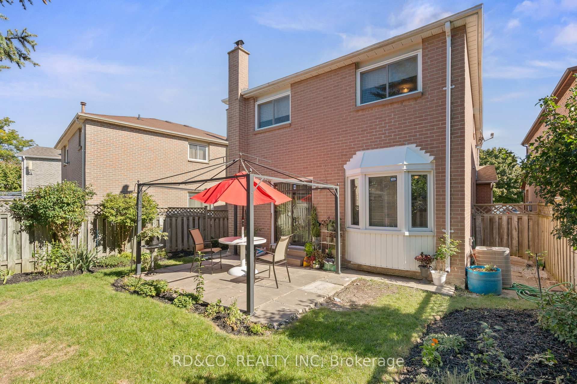 52 Strathmore Drive photo 35