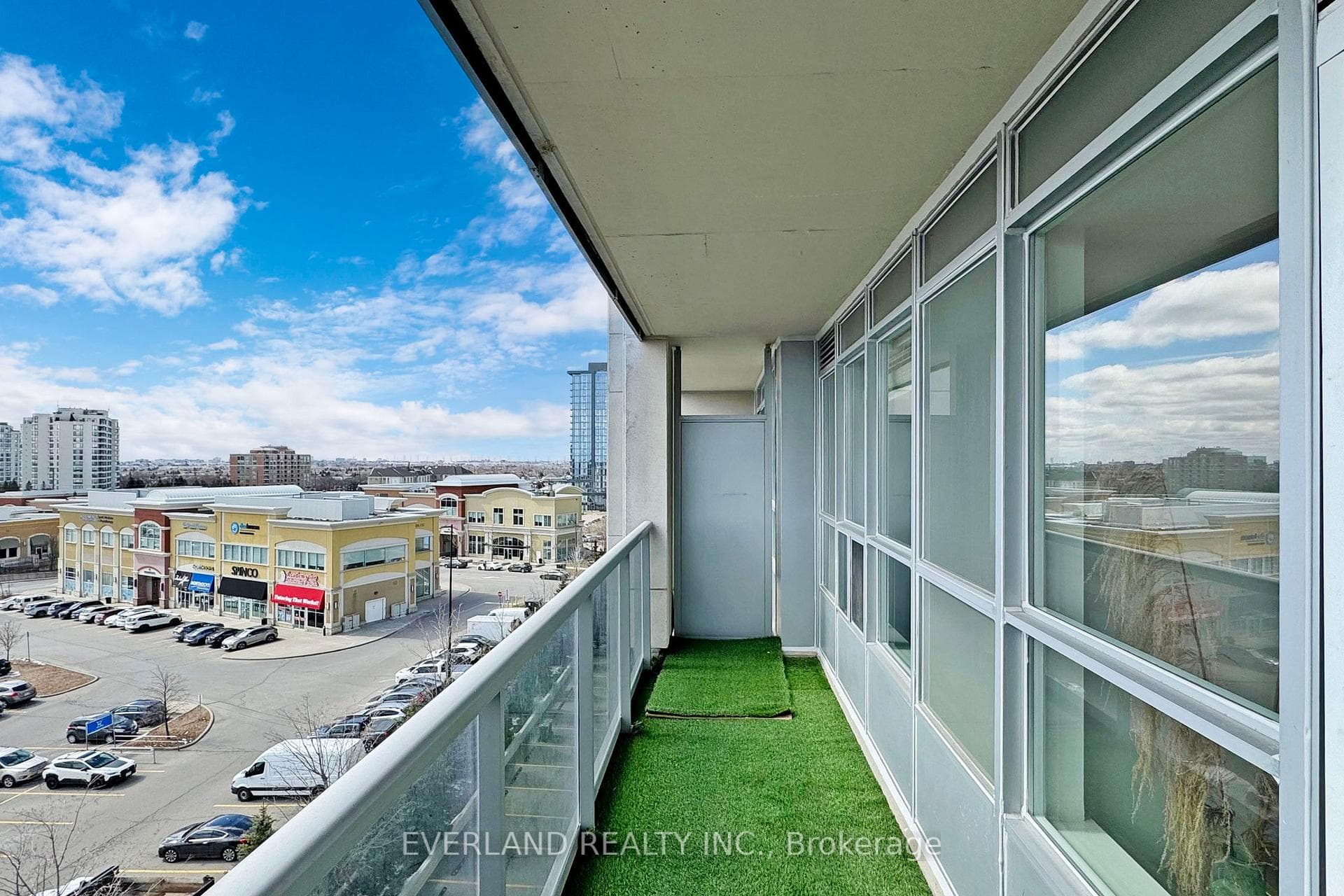 15 North Park Road Unit 702 photo 25