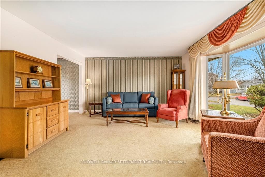 41 GEORGE Avenue photo 6