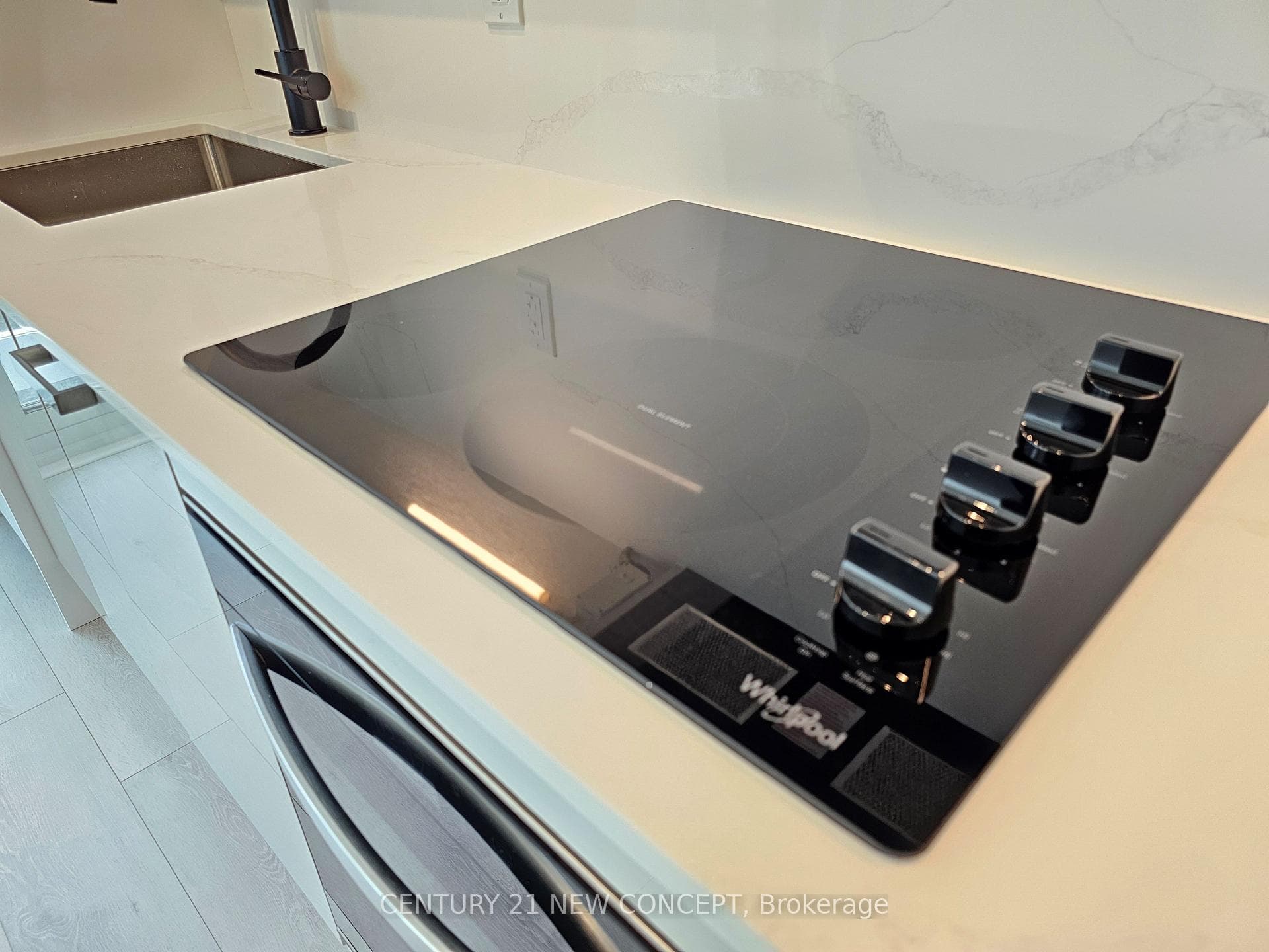 Smooth Top Electric Range With Built-In Oven