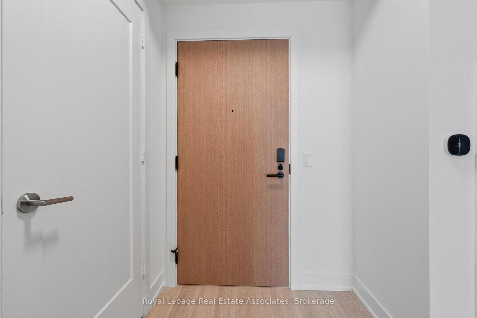 25 Cordova Avenue Unit 612 photo 22