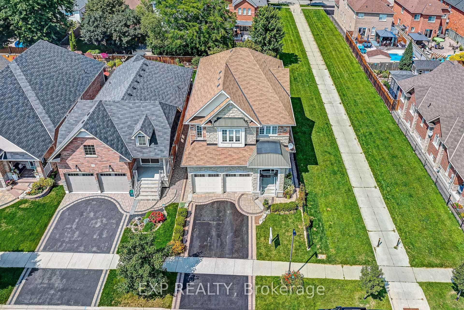 22 Nathan Avenue photo 38