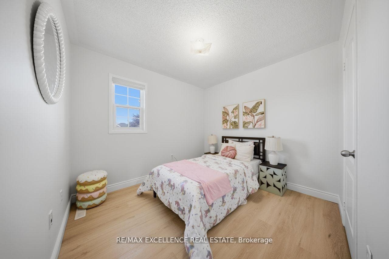 41 Brentcliff Drive photo 23