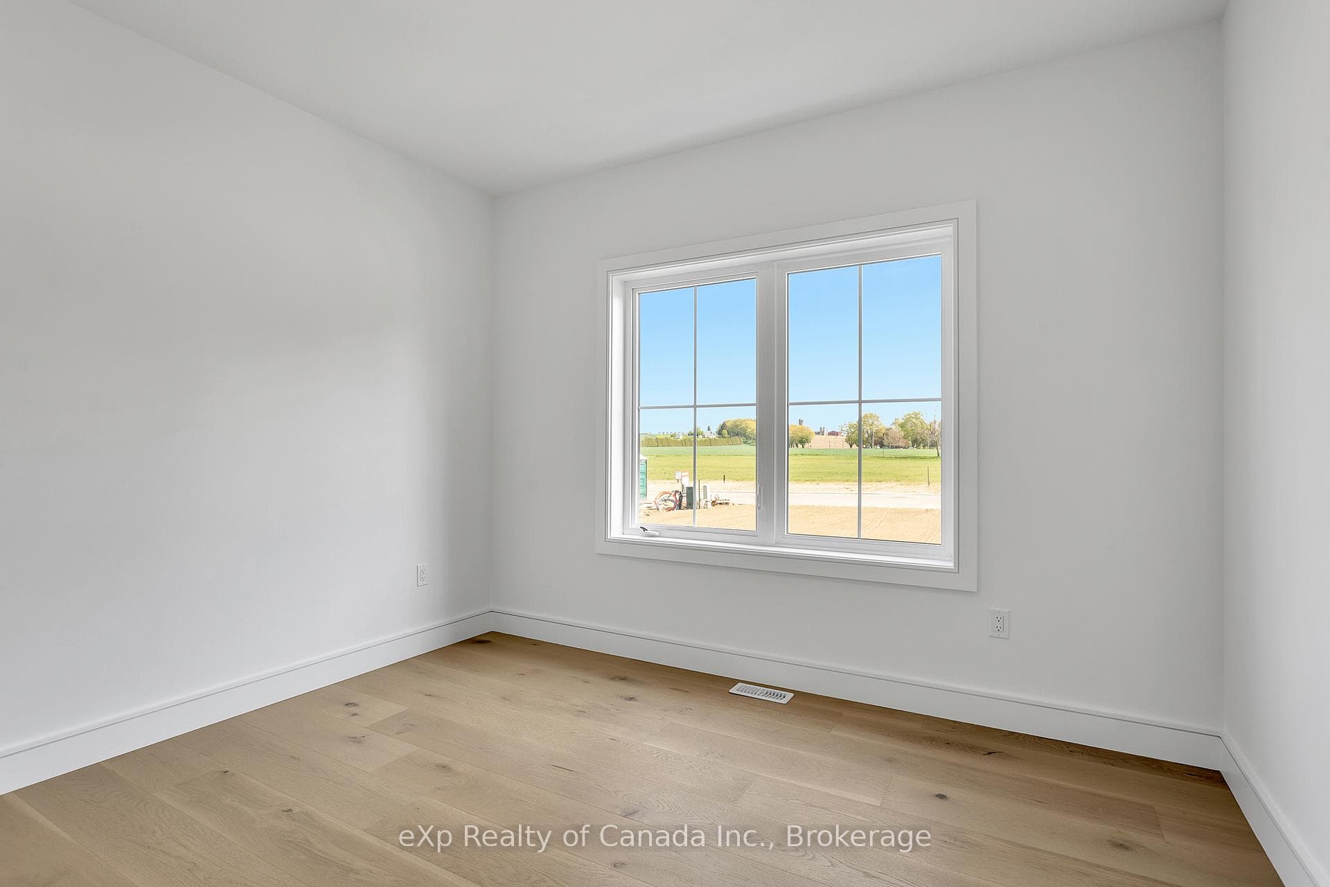 9 Clover Lane photo 26