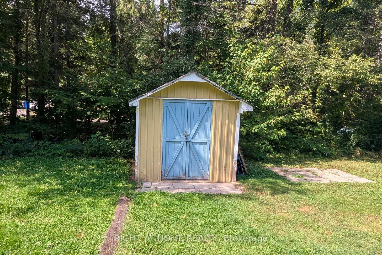 524 BALSAM CHUTES Road photo 28