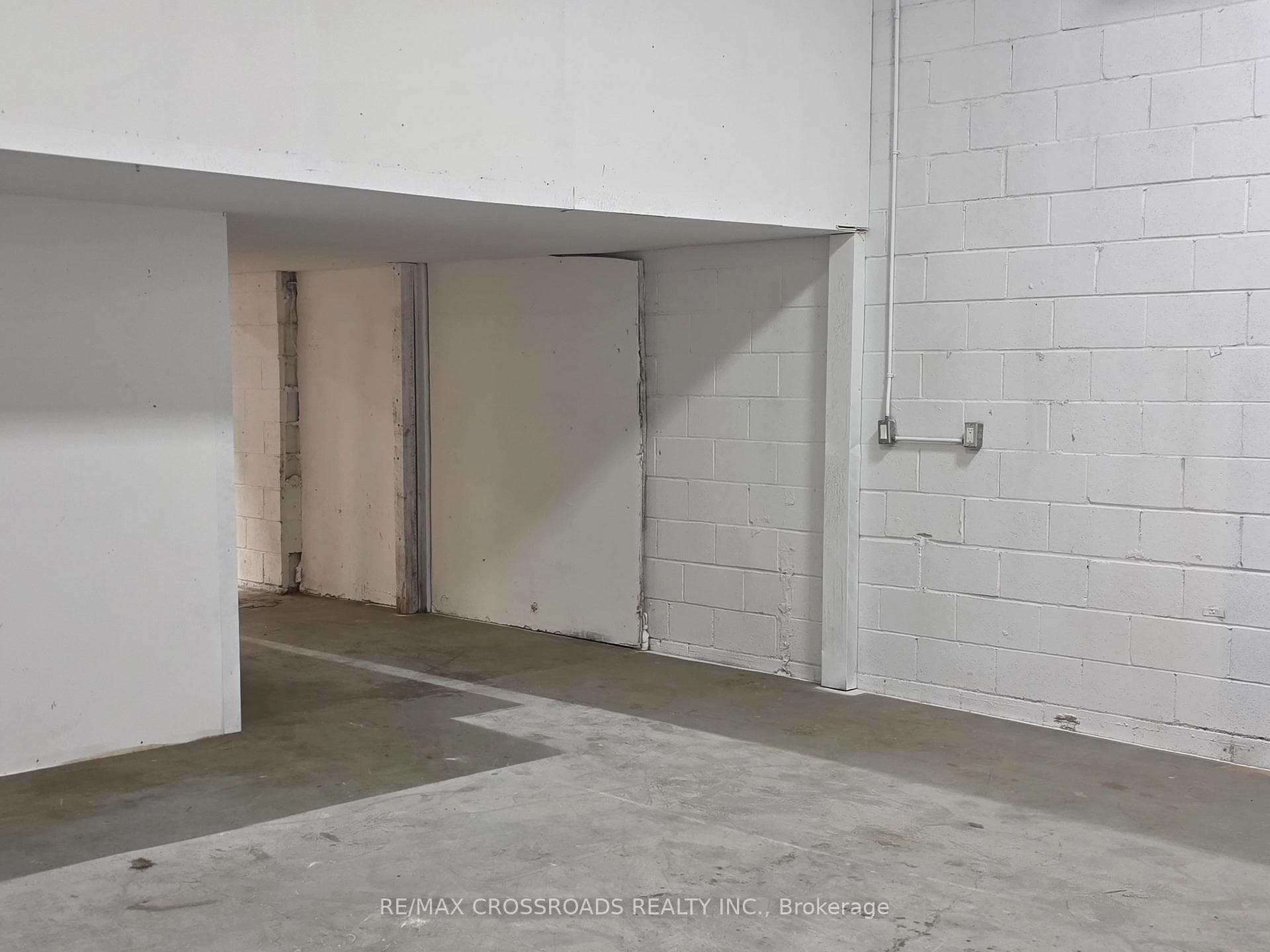 446 Birchmount Road Unit 9 photo 4