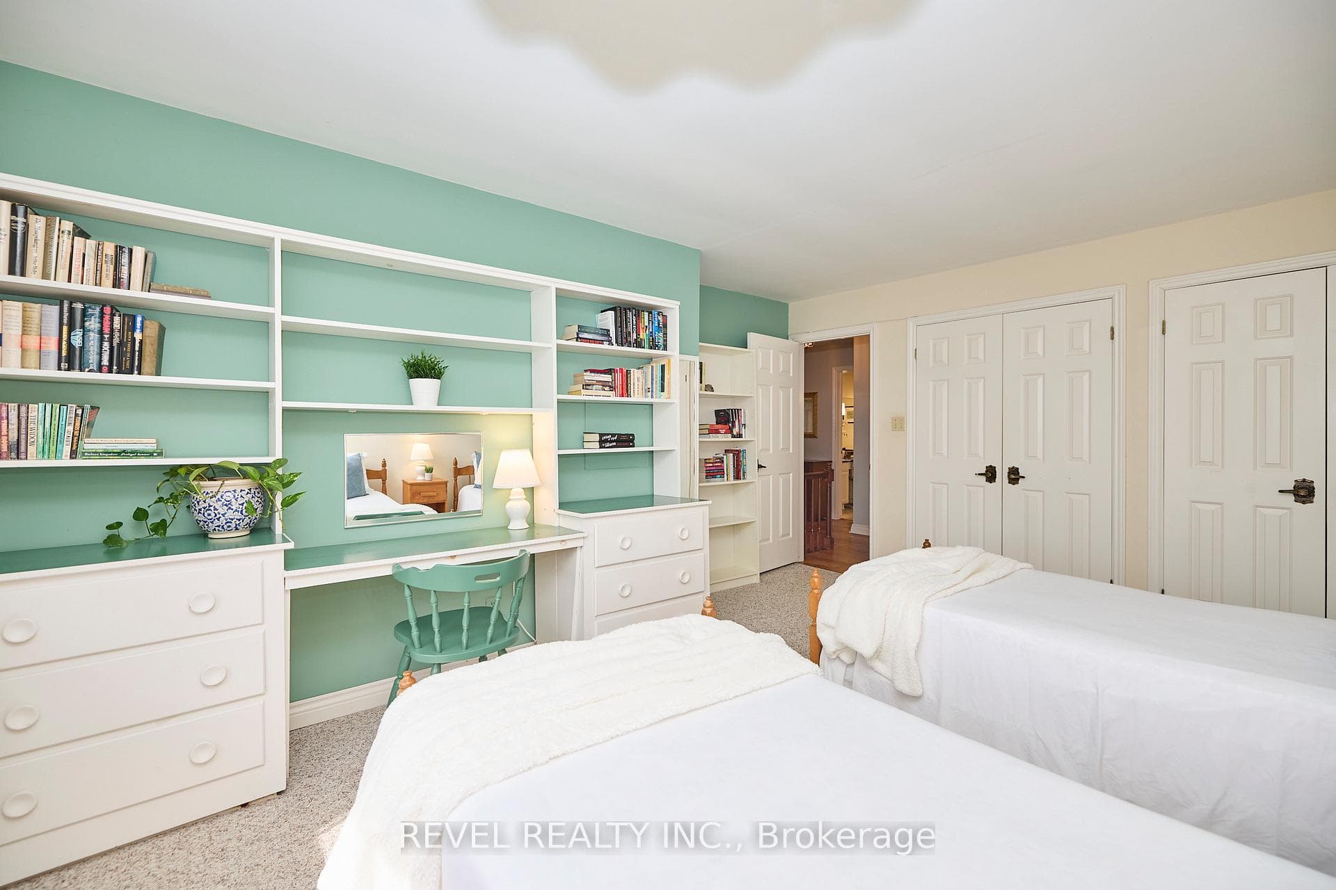19 Parkhill Road photo 33