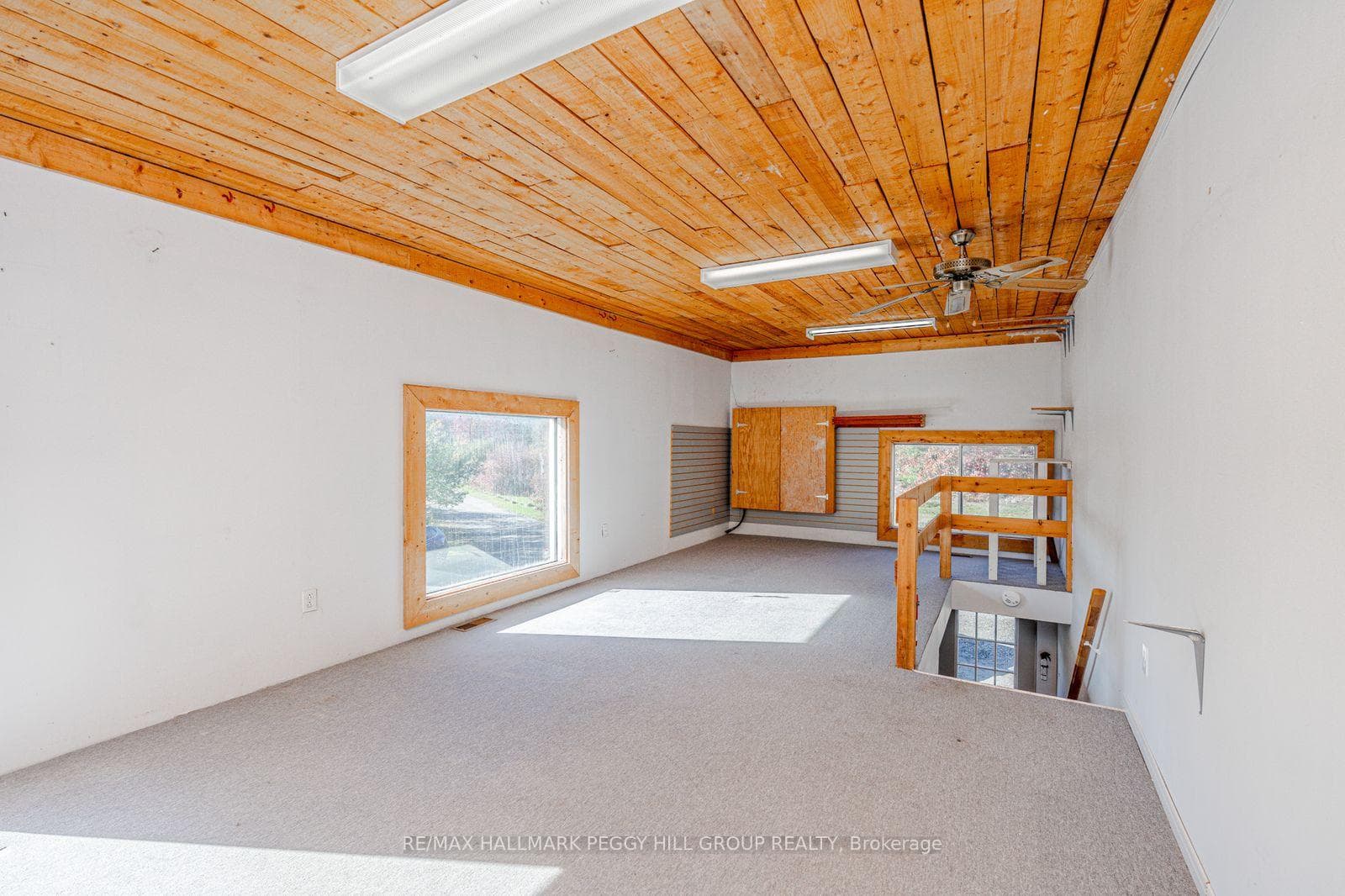 1564 Honey Harbour Road photo 24