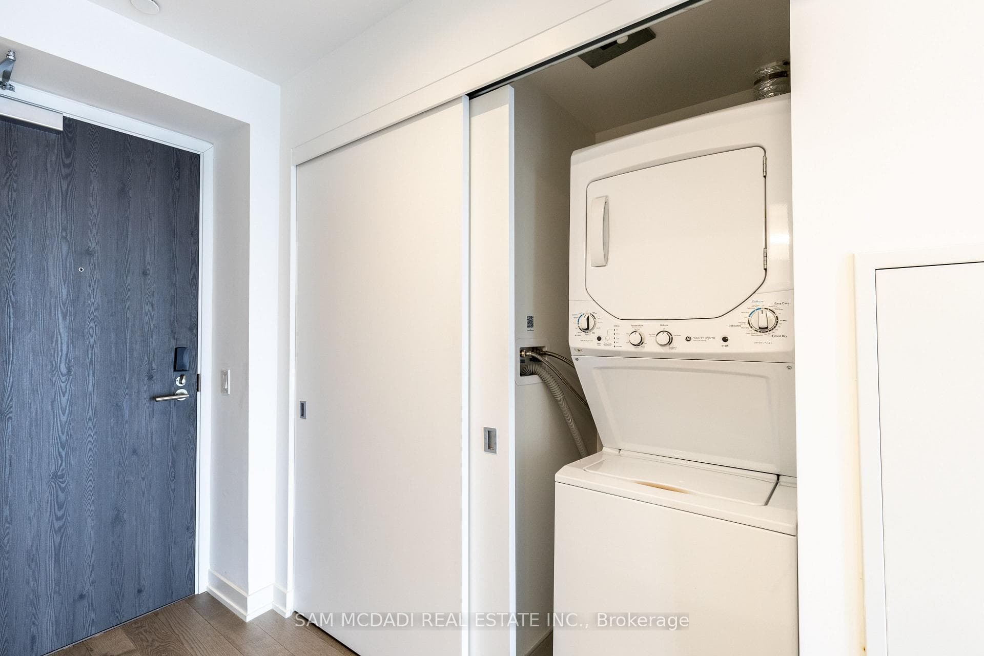 20 Lombard Street Unit 3608 photo 3