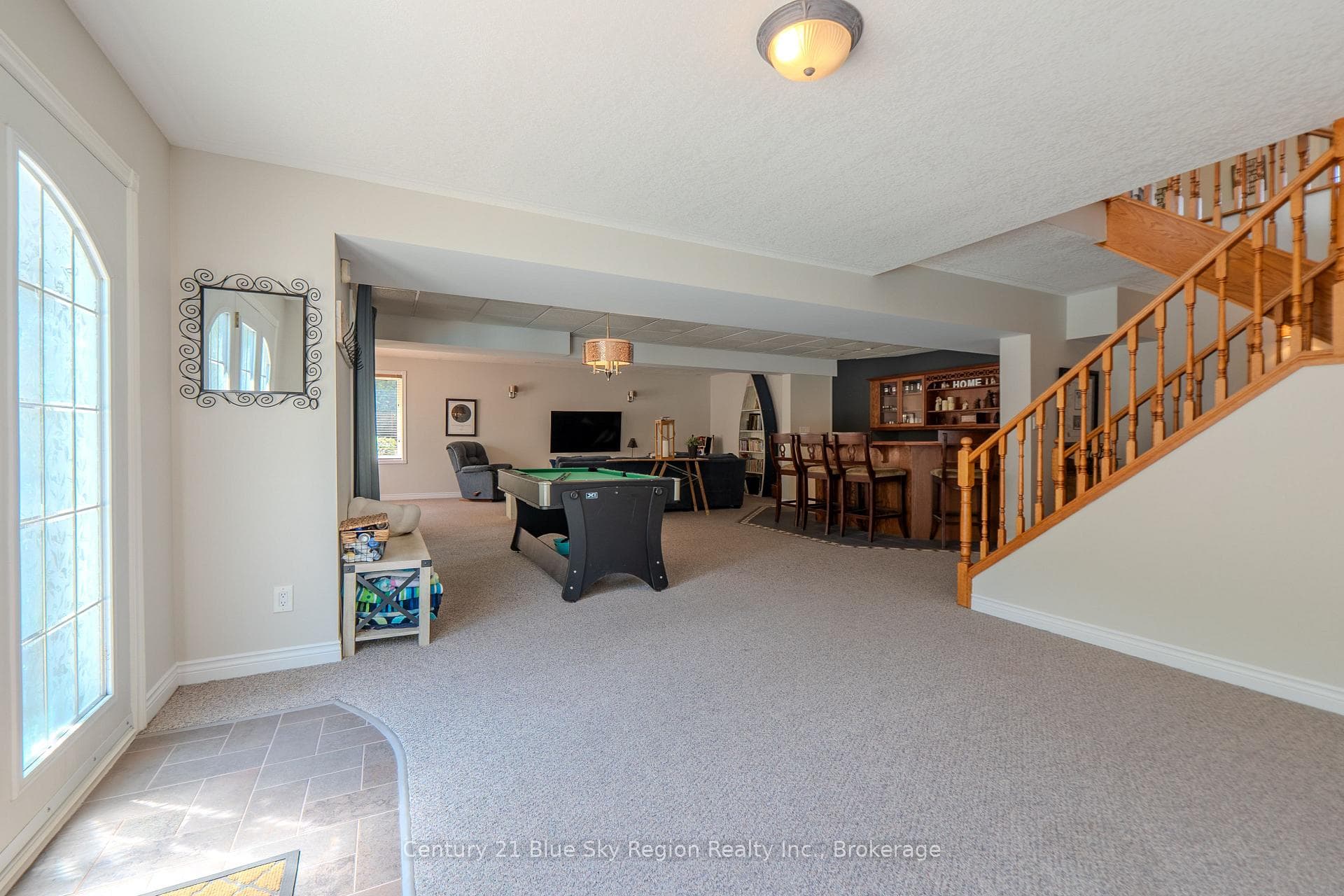 77 Janey Avenue photo 39